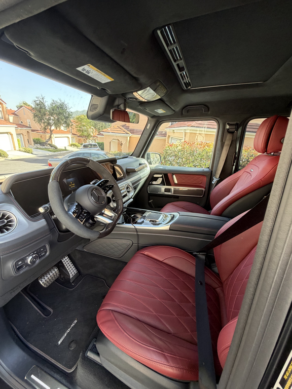 2026 Mercedes-BENZ AMG G 63 BASE — фото 4