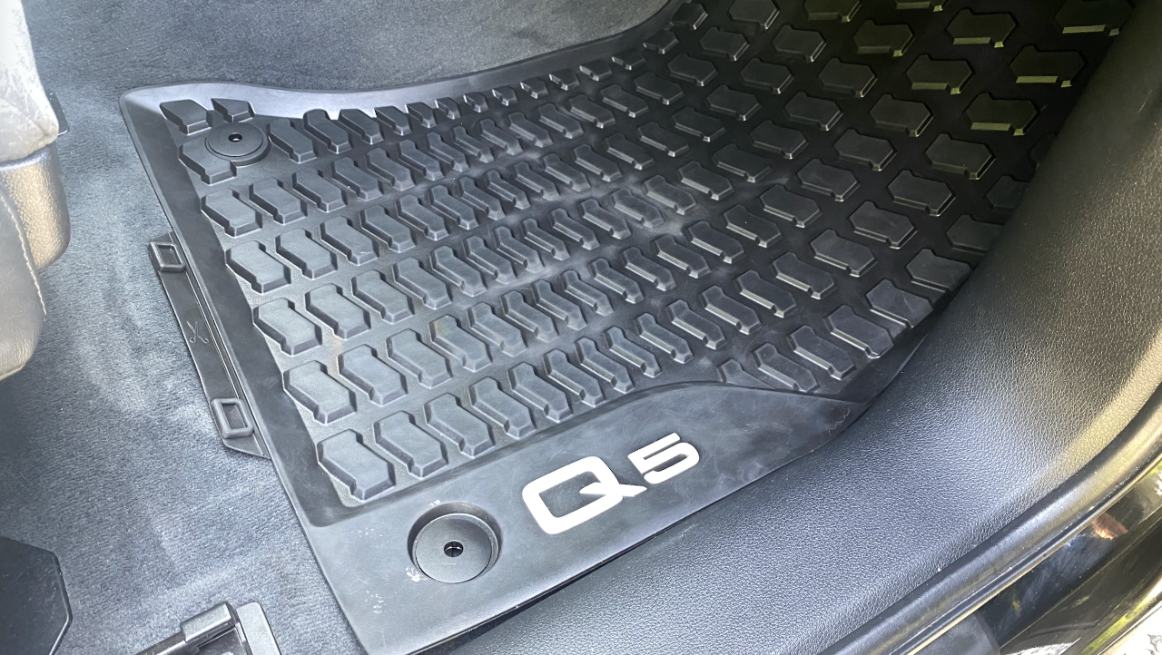 2023 AUDI Q5 E 55 S LINE PREMIUM PLUS — фото 10