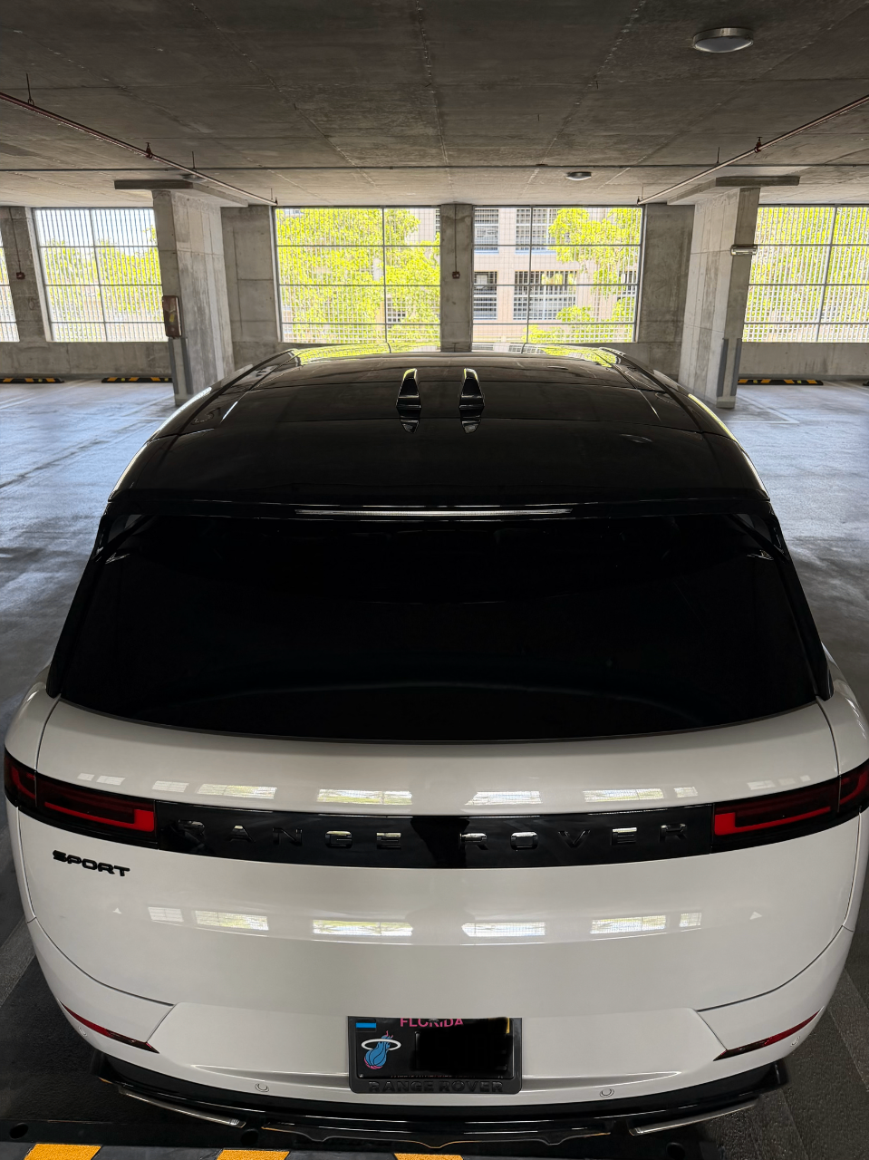 2025 LAND Rover RANGE ROVER SPORT P400 DYNAMIC SE — фото 4
