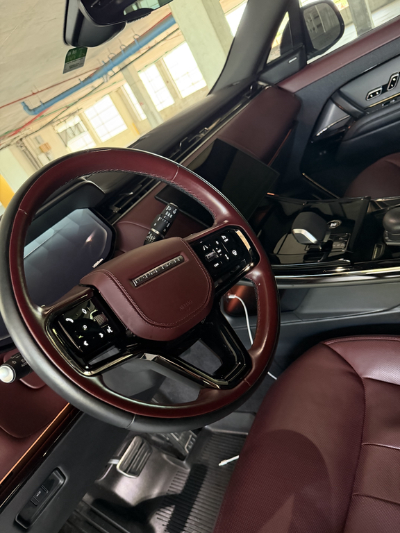 صورة 16 لـ 2025 LAND Rover RANGE ROVER SPORT P400 DYNAMIC SE