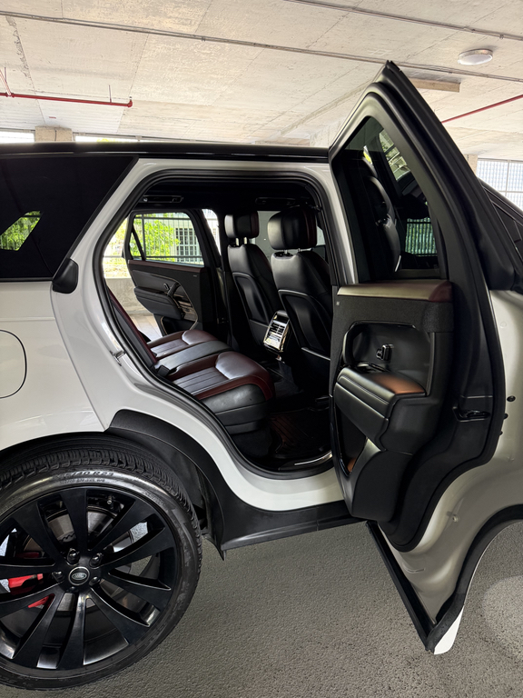 صورة 12 لـ 2025 LAND Rover RANGE ROVER SPORT P400 DYNAMIC SE