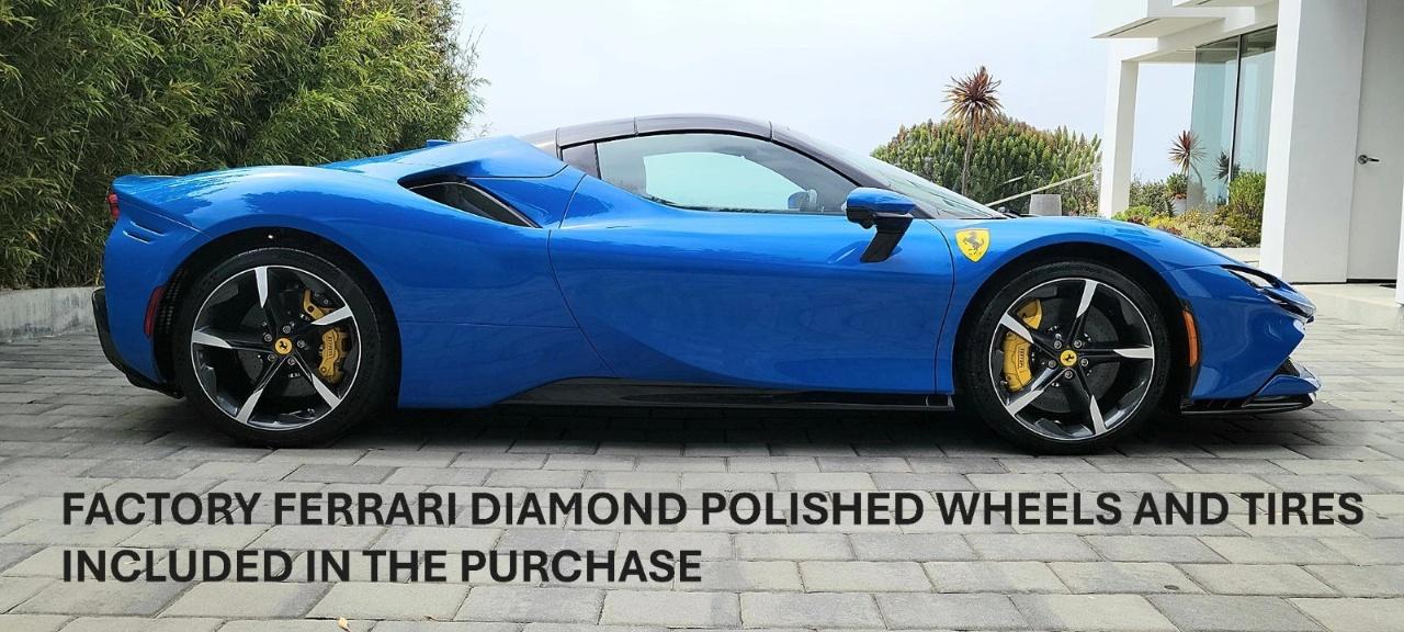 2025 Ferrari SF90 SPIDER BASE — фото 9