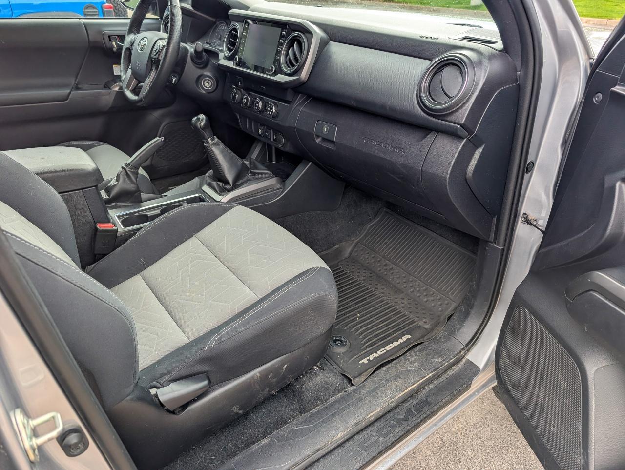2020 Toyota TACOMA TRD OFF ROAD — миниатюра 12
