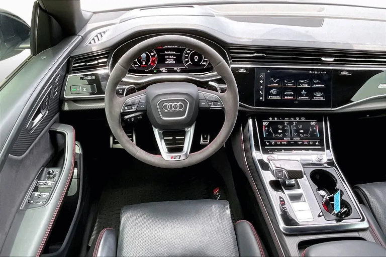 صورة 3 لـ 2023 AUDI RS Q8 4.0T