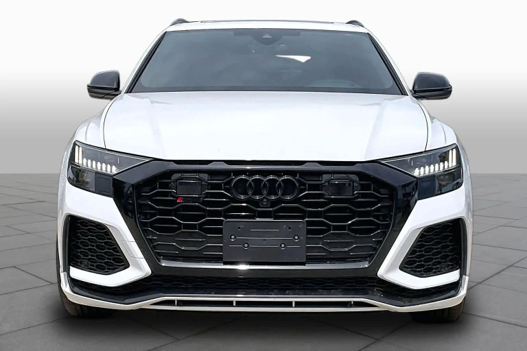 صورة 1 لـ 2023 AUDI RS Q8 4.0T