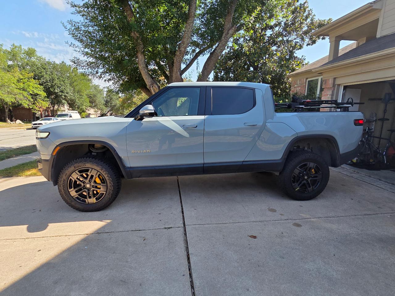 2022 Rivian R1T ADVENTURE PACKAGE 照片 3