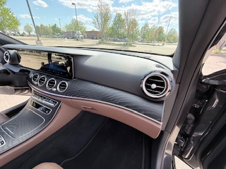 MERCEDES-BENZ E-CLASS - 8