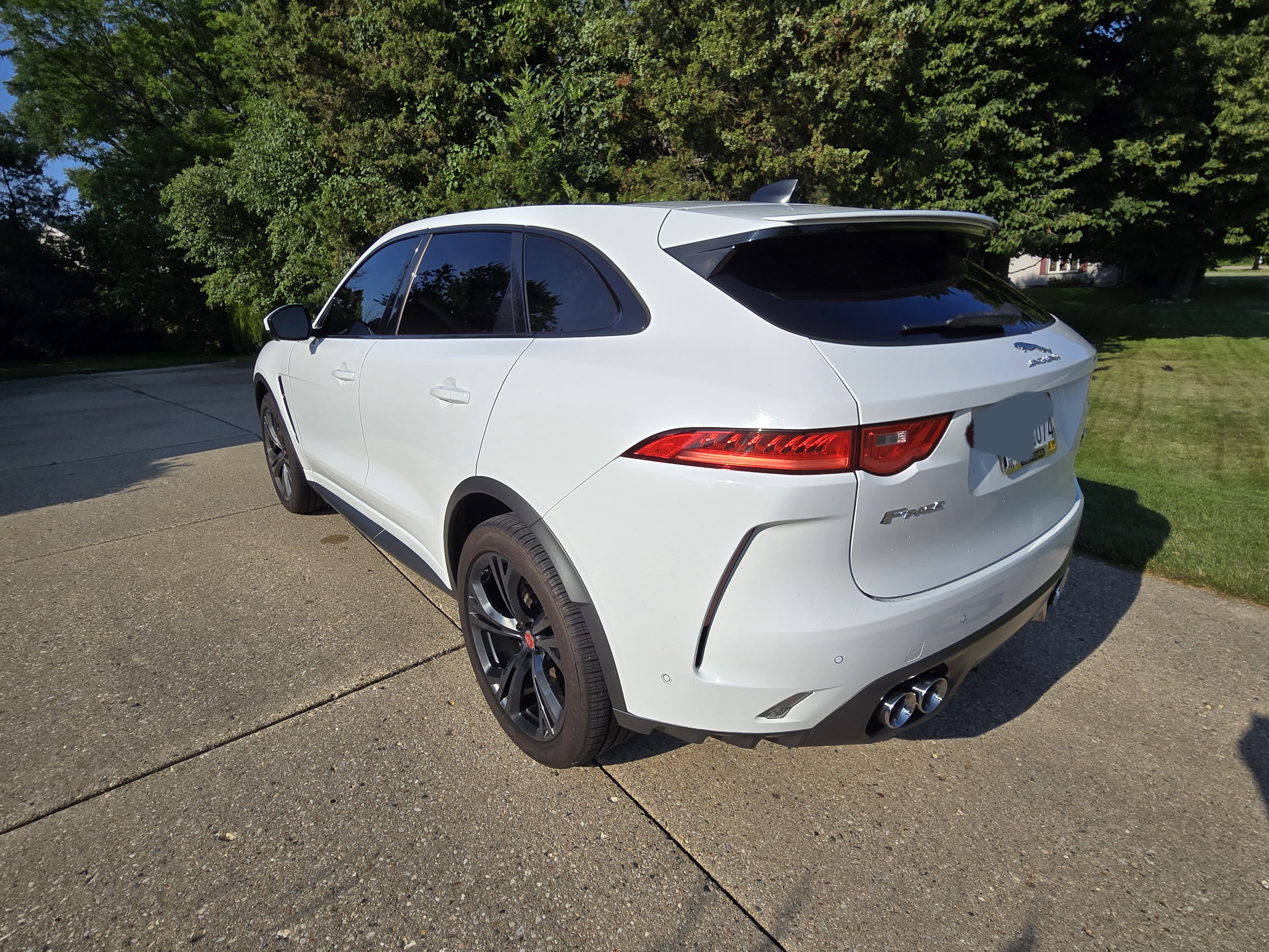 2020 Jaguar F-PACE SVR 照片 3