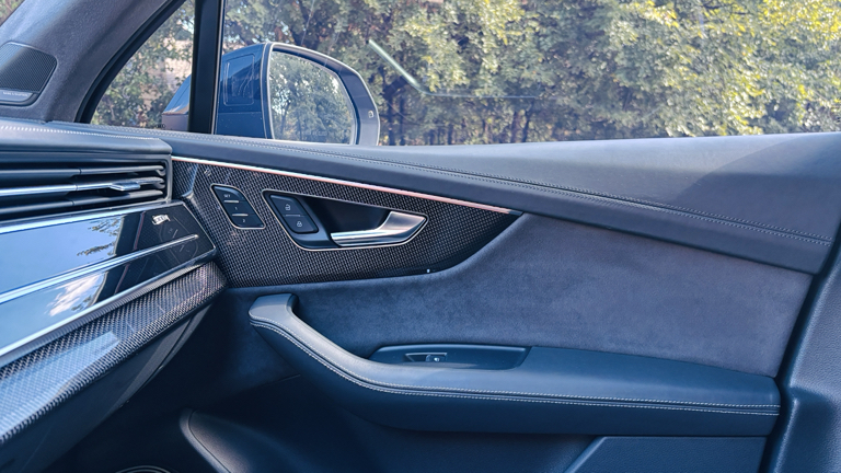 2023 AUDI SQ7 4.0T PRESTIGE — миниатюра 20