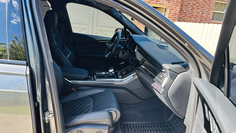 2023 AUDI SQ7 4.0T PRESTIGE — миниатюра 17