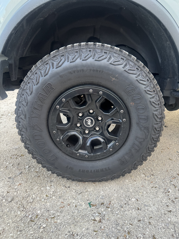 FORD BRONCO - 9