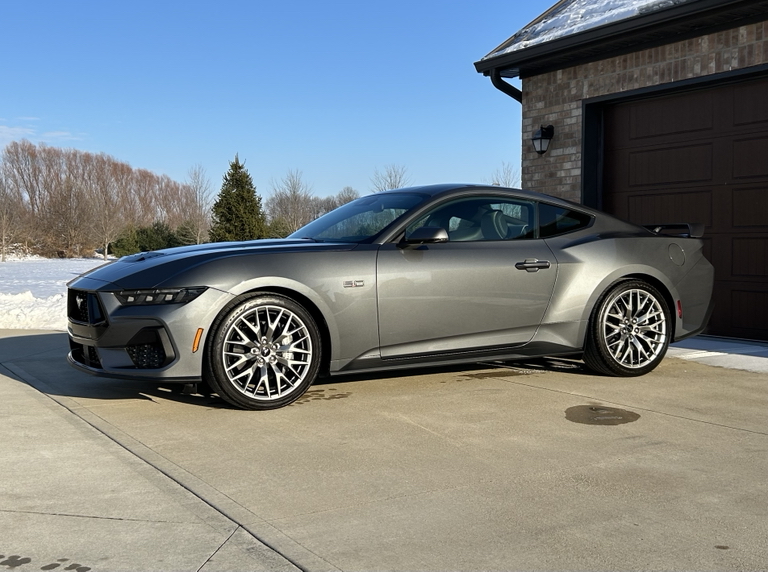 2025 FORD MUSTANG GT PREMIUM 照片 3