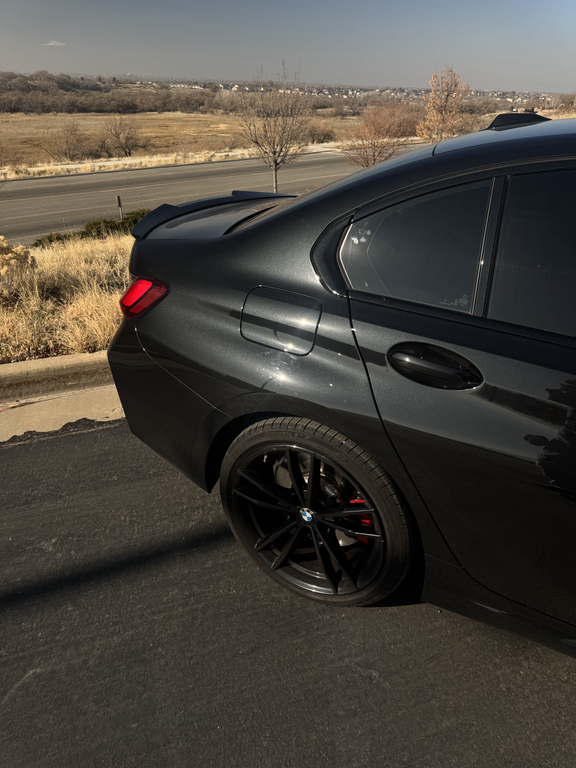 صورة 7 لـ 2023 BMW 330 I XDRIVE