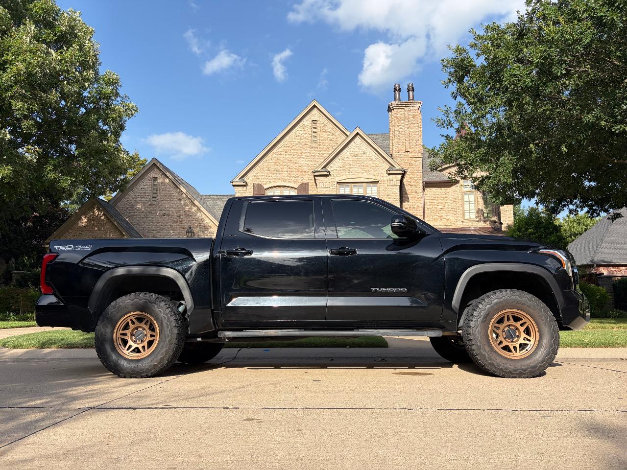 2023 Toyota TUNDRA SR5 照片 2