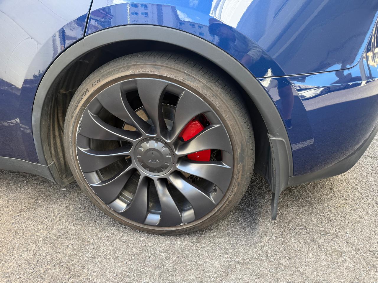 صورة مصغرة 6 لـ 2024 Tesla MODEL Y PERFORMANCE