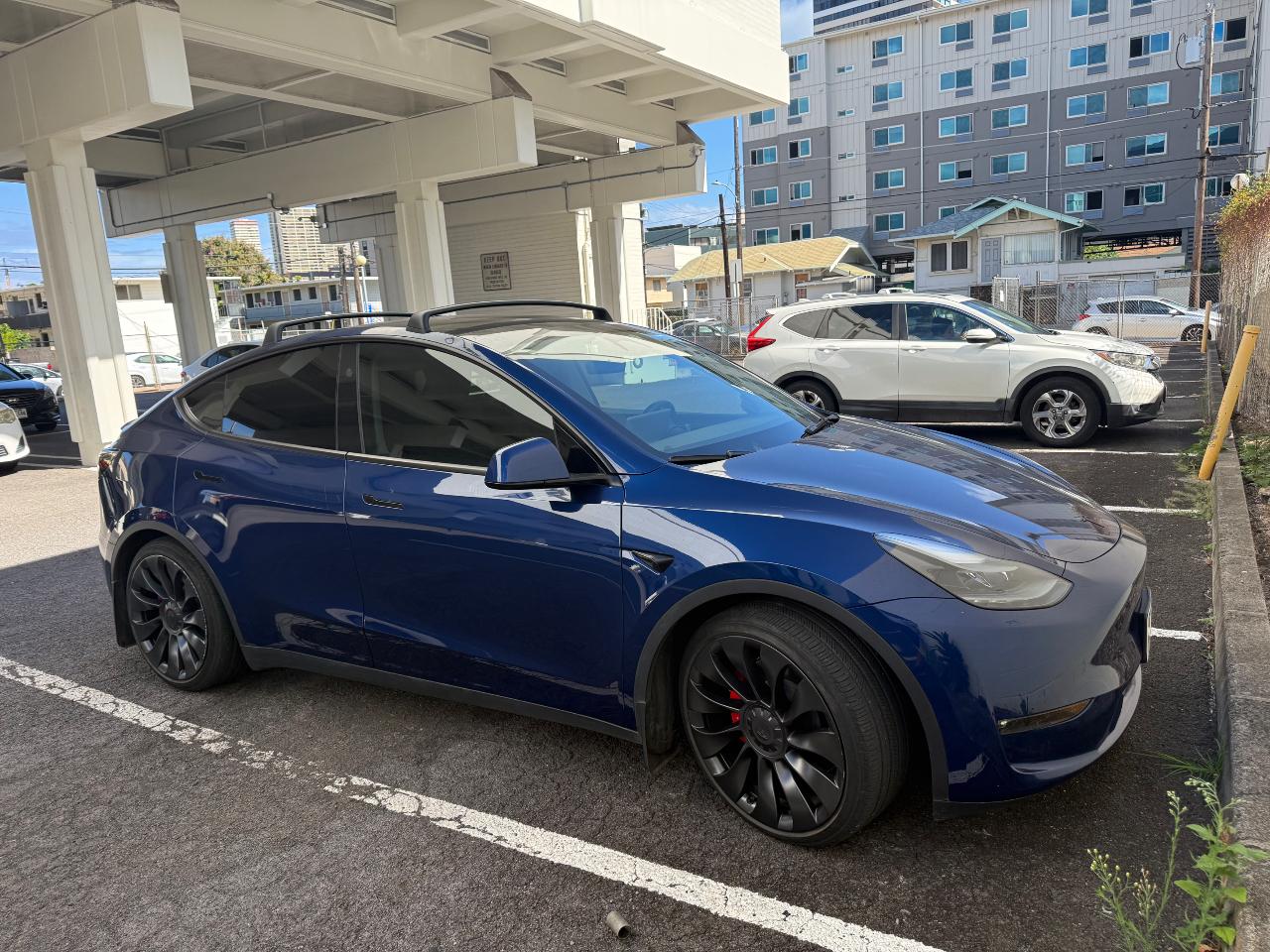 صورة مصغرة 3 لـ 2024 Tesla MODEL Y PERFORMANCE