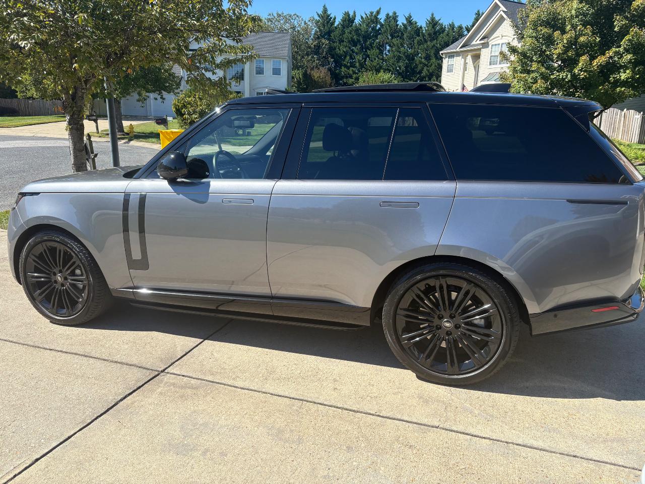 صورة 1 لـ 2023 LAND Rover RANGE ROVER P530 SE SWB