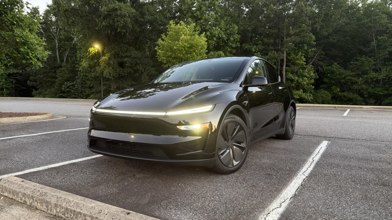 2026 Tesla MODEL Y AWD — фото 2