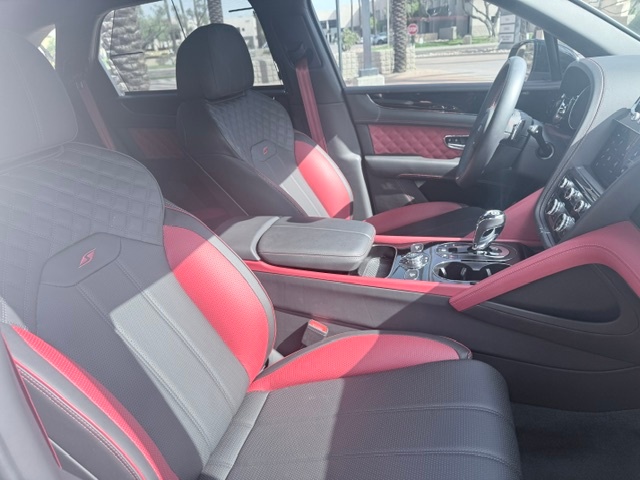 2023 Bentley BENTAYGA S — миниатюра 14