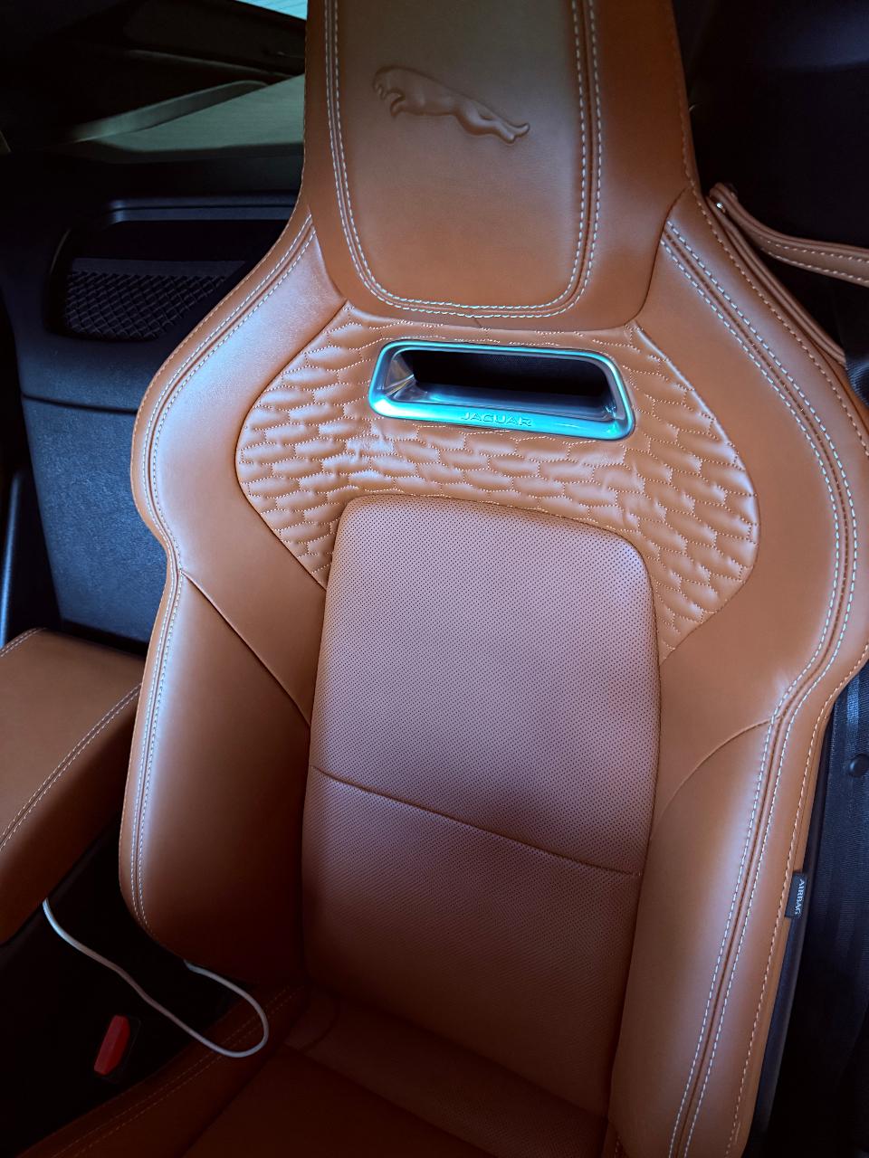 2024 Jaguar F-TYPE P450 R-DYNAMIC — фото 7