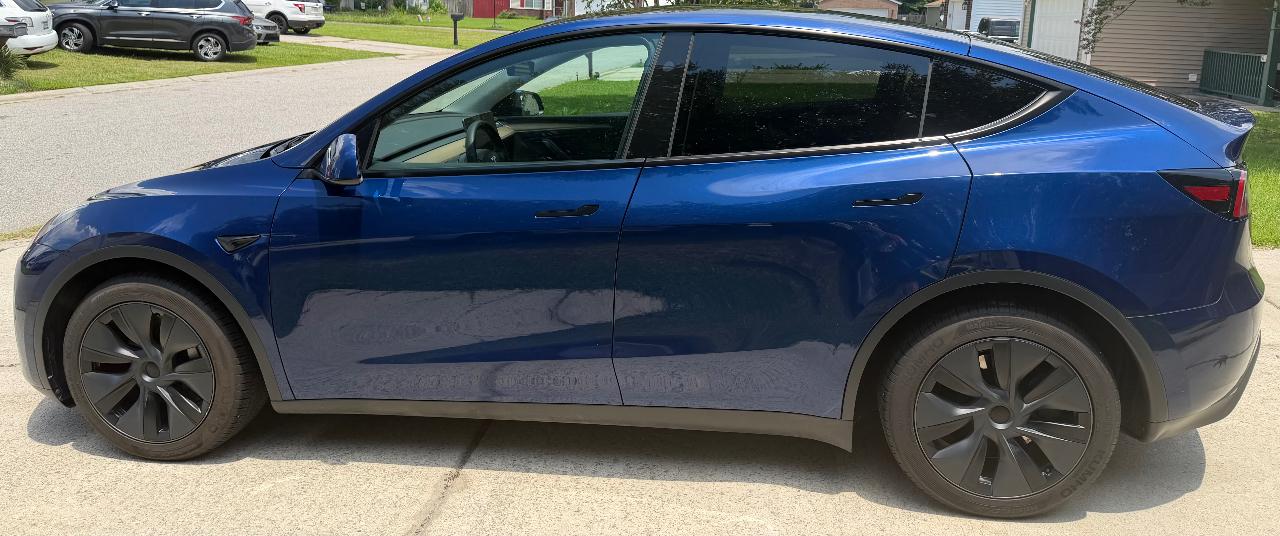 2024 Tesla MODEL Y LONG RANGE — фото 4