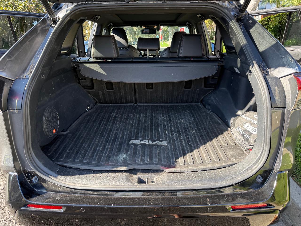 صورة 11 لـ 2021 Toyota RAV4 PRIME XSE