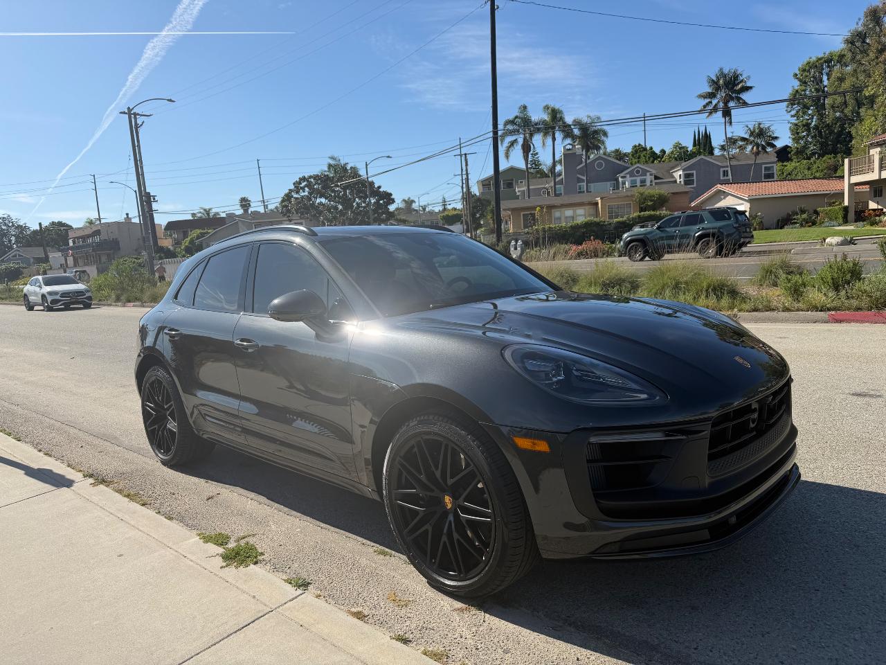 2025 Porsche MACAN MACAN GTS photo 1