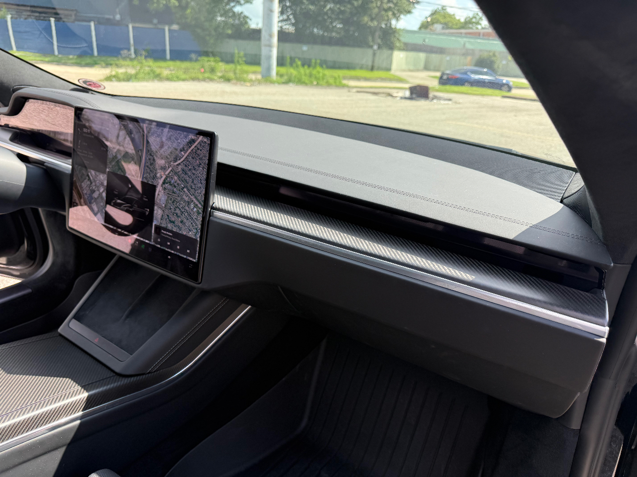 2024 Tesla MODEL S PLAID — фото 4