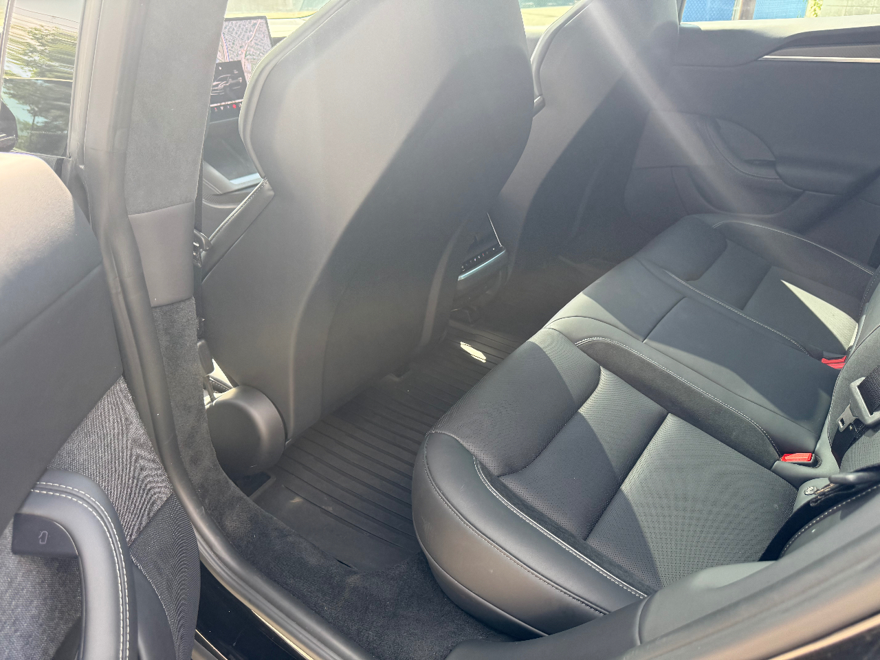 2024 Tesla MODEL S PLAID 缩略图 17