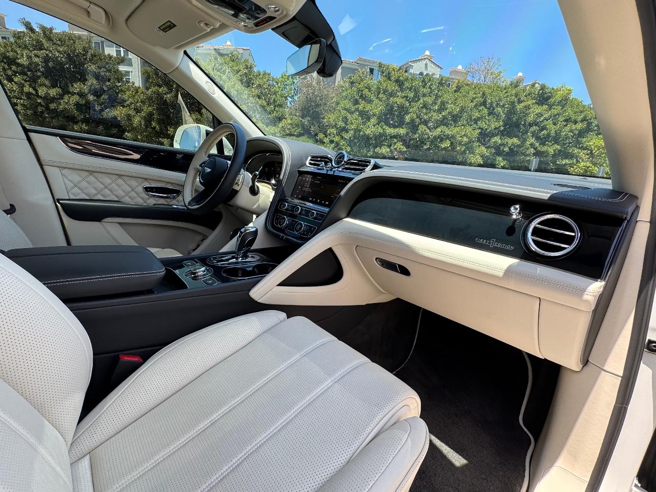 2021 Bentley BENTAYGA V8 — миниатюра 15