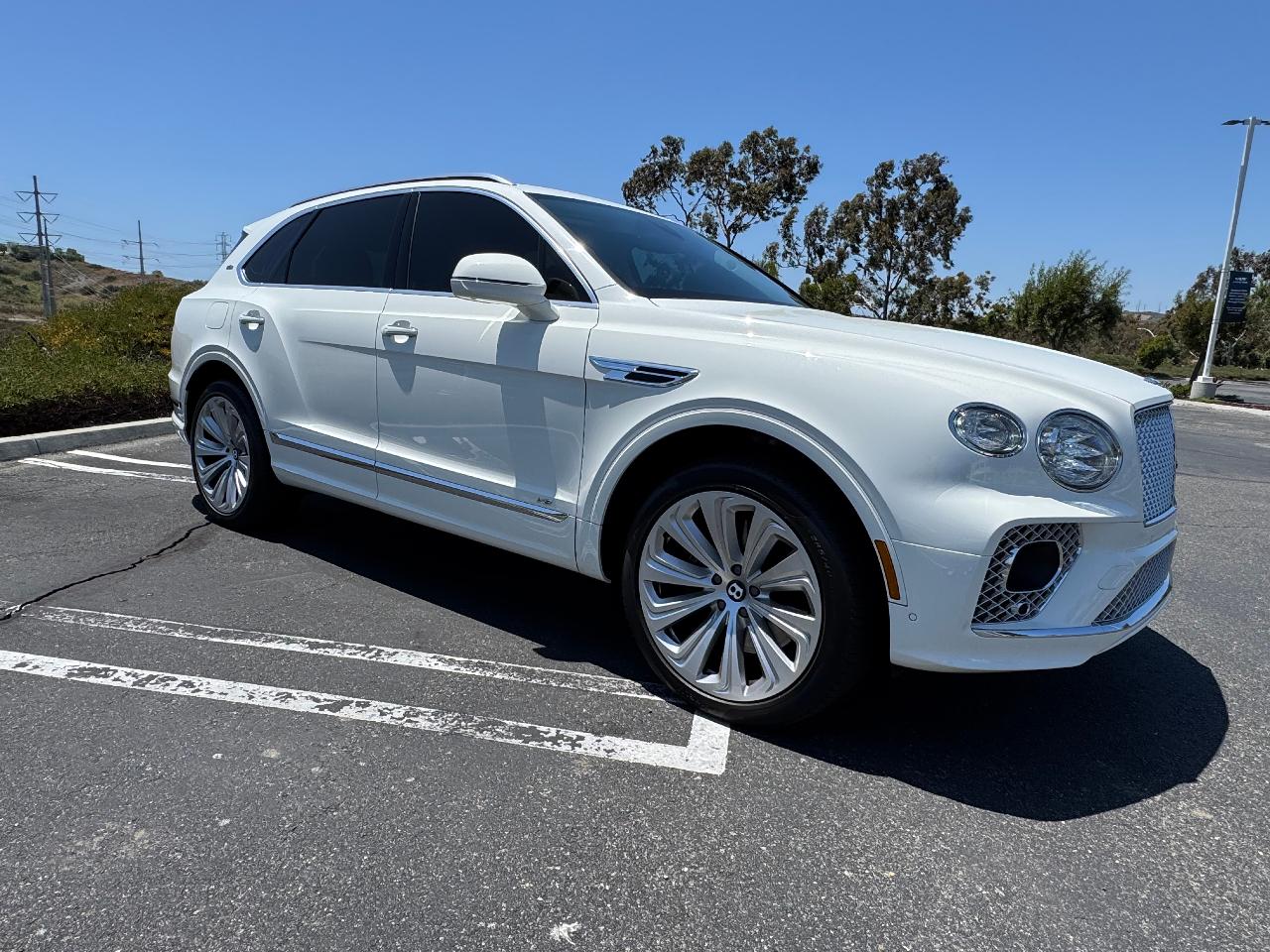 2021 Bentley BENTAYGA V8 — фото 8