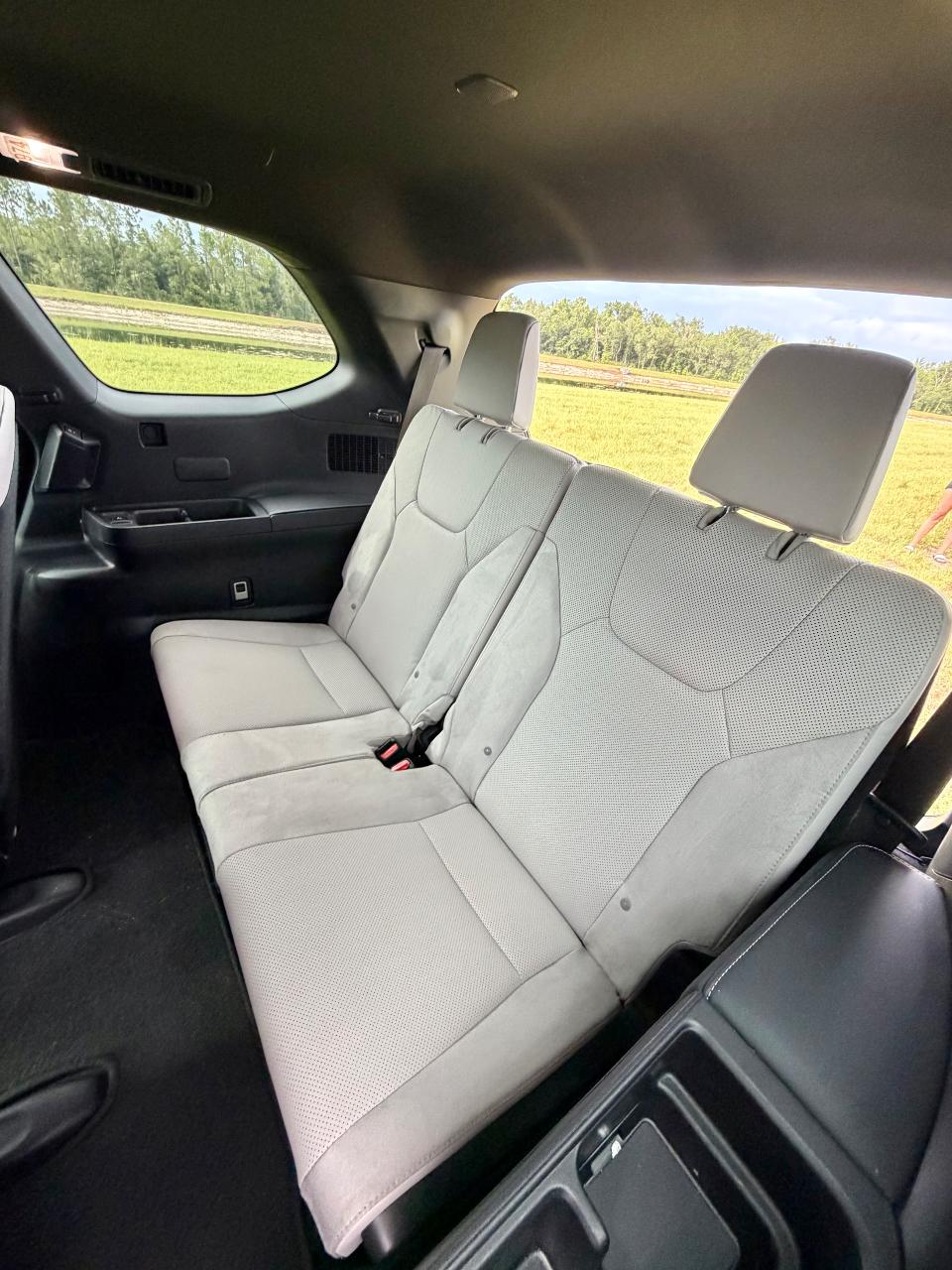 صورة مصغرة 20 لـ 2025 Lexus TX 550H+ LUXURY