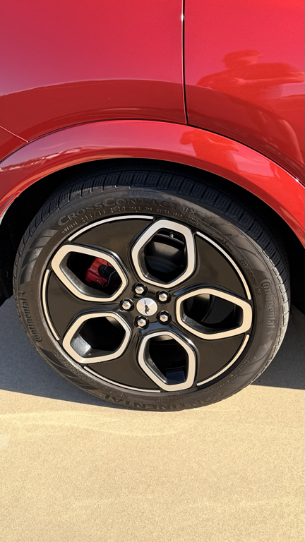 صورة مصغرة 15 لـ 2023 FORD MUSTANG MACH-E GT