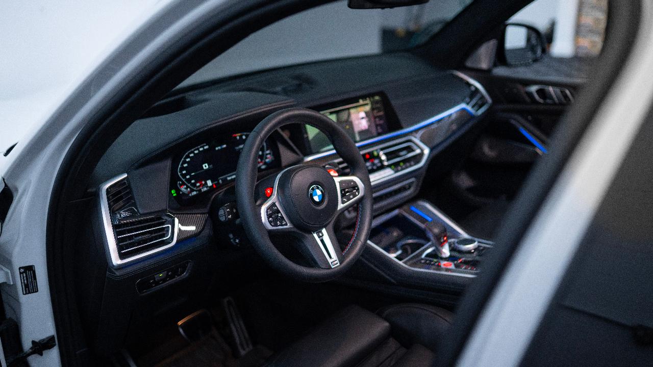 صورة مصغرة 17 لـ 2023 BMW X5 M BASE