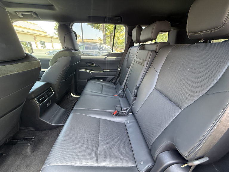 صورة مصغرة 15 لـ 2024 Lexus GX 550 OVERTRAIL