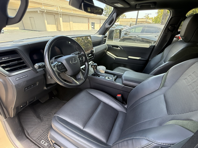 صورة مصغرة 13 لـ 2024 Lexus GX 550 OVERTRAIL