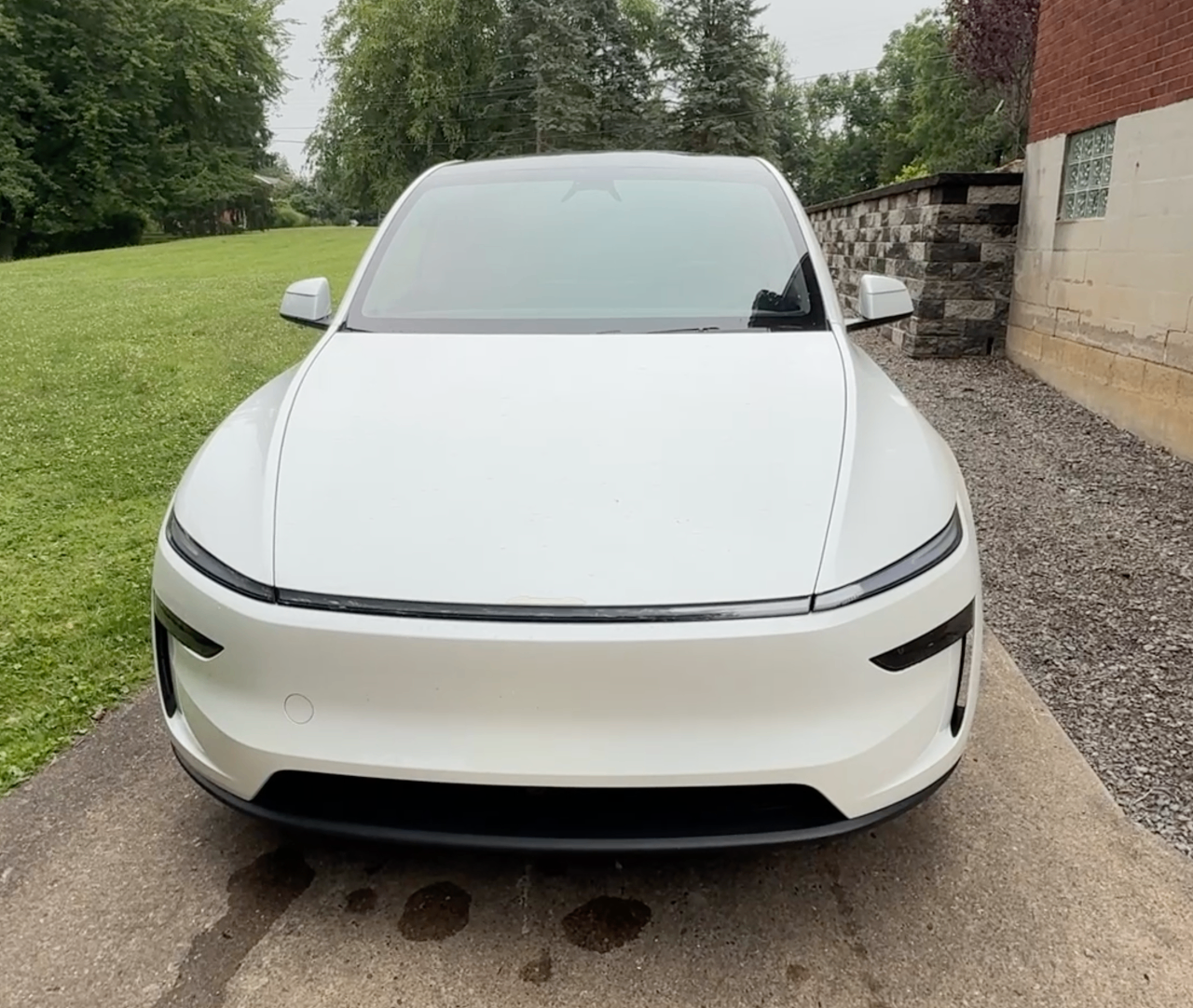 2026 Tesla MODEL Y PREMIUM RWD — фото 1