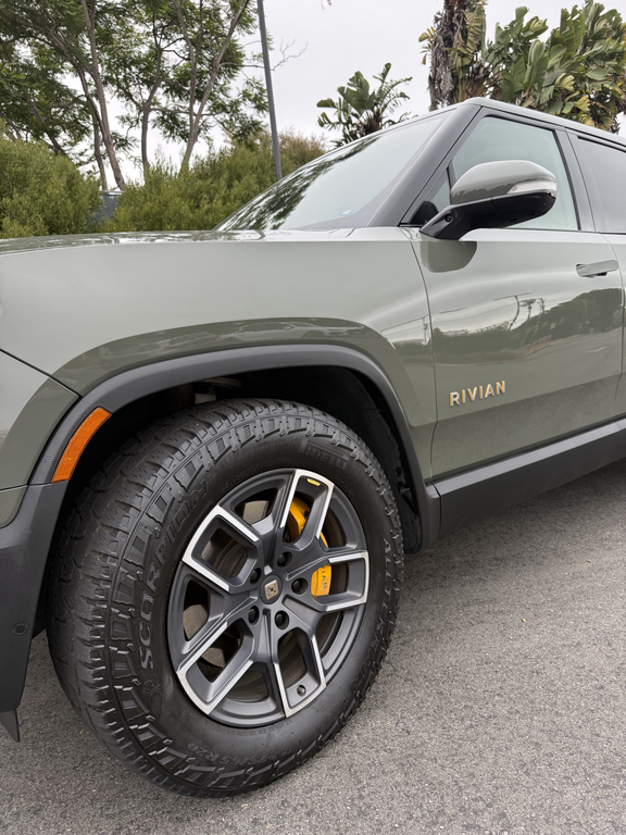 صورة 5 لـ 2022 Rivian R1T LAUNCH EDITION