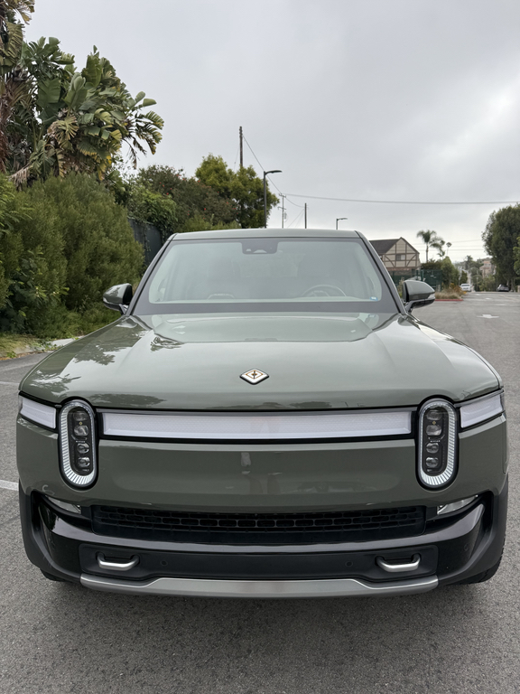 صورة 7 لـ 2022 Rivian R1T LAUNCH EDITION