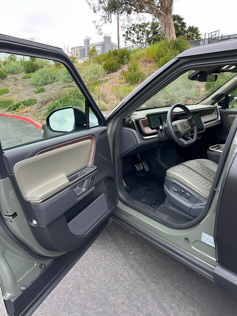 صورة مصغرة 27 لـ 2022 Rivian R1T LAUNCH EDITION