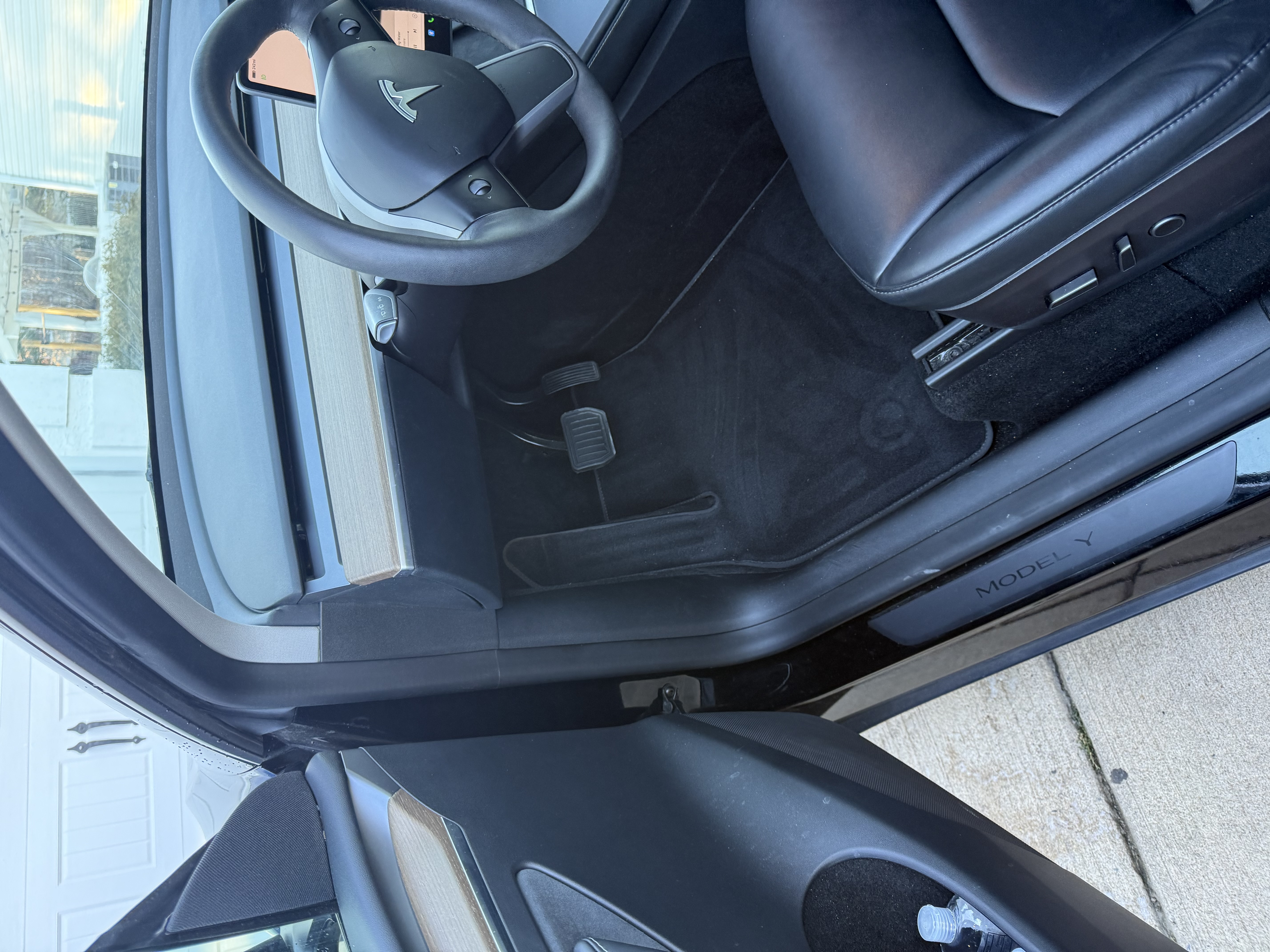 صورة 9 لـ 2023 Tesla MODEL Y LONG RANGE