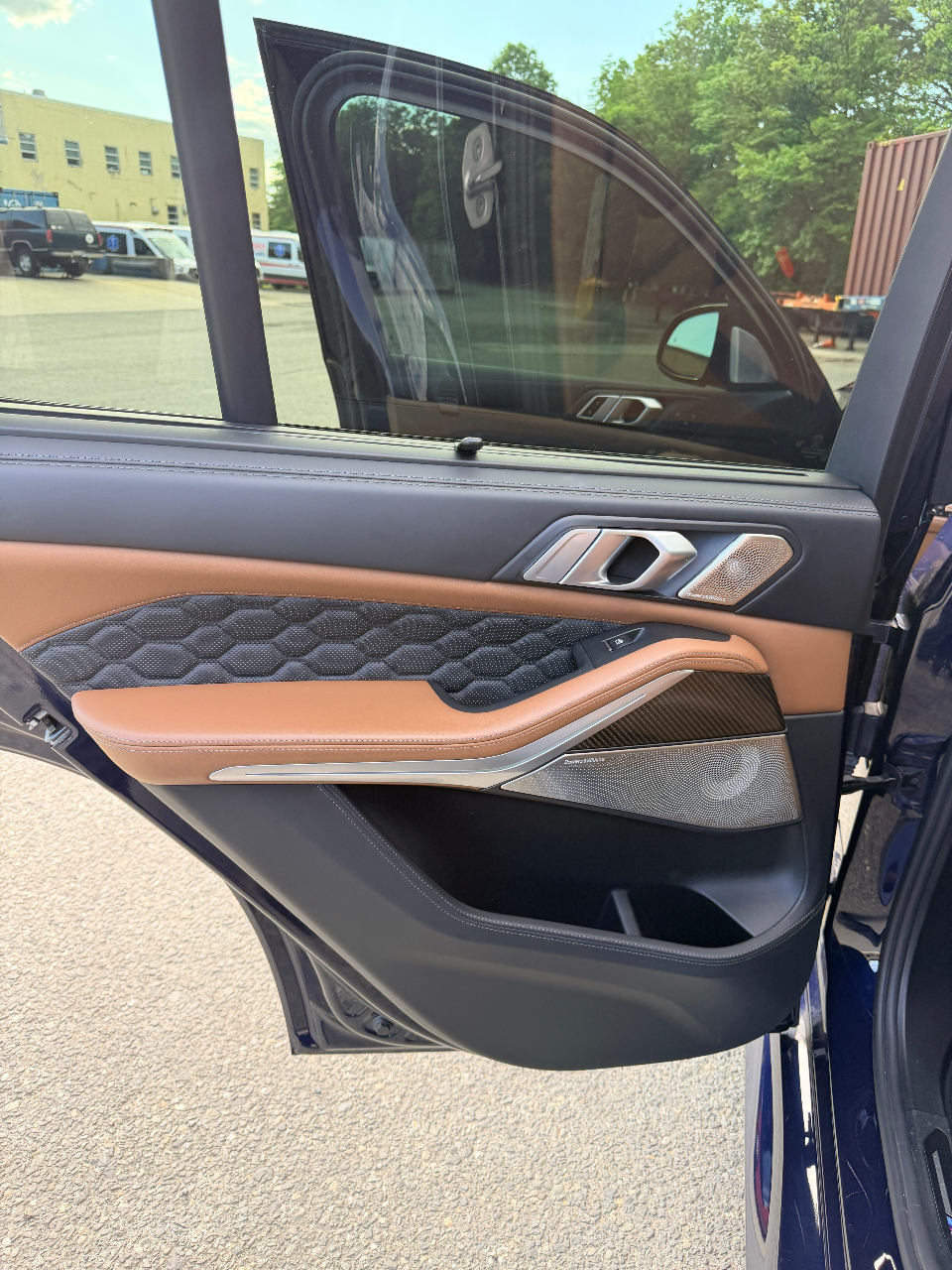 2021 BMW X5 M BASE — миниатюра 11