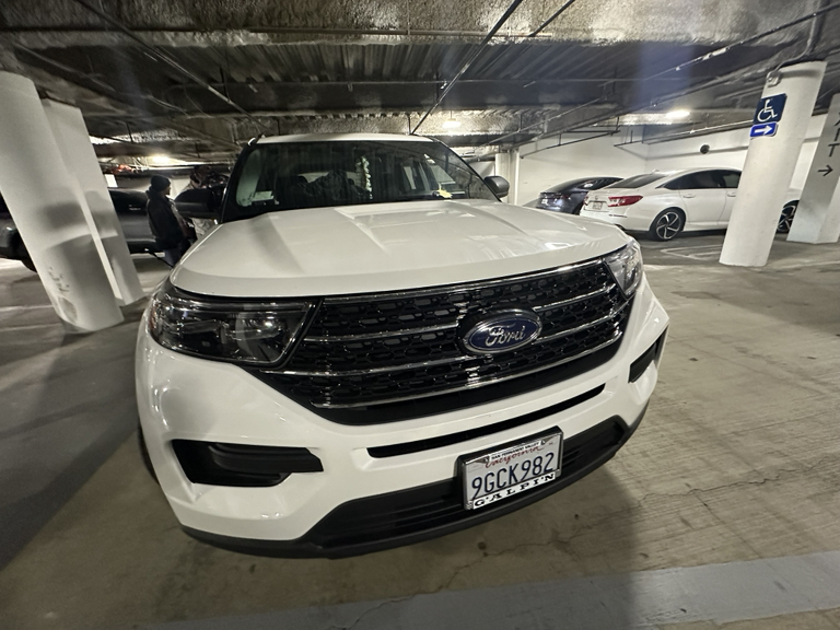 2023 FORD EXPLORER XLT 照片 2