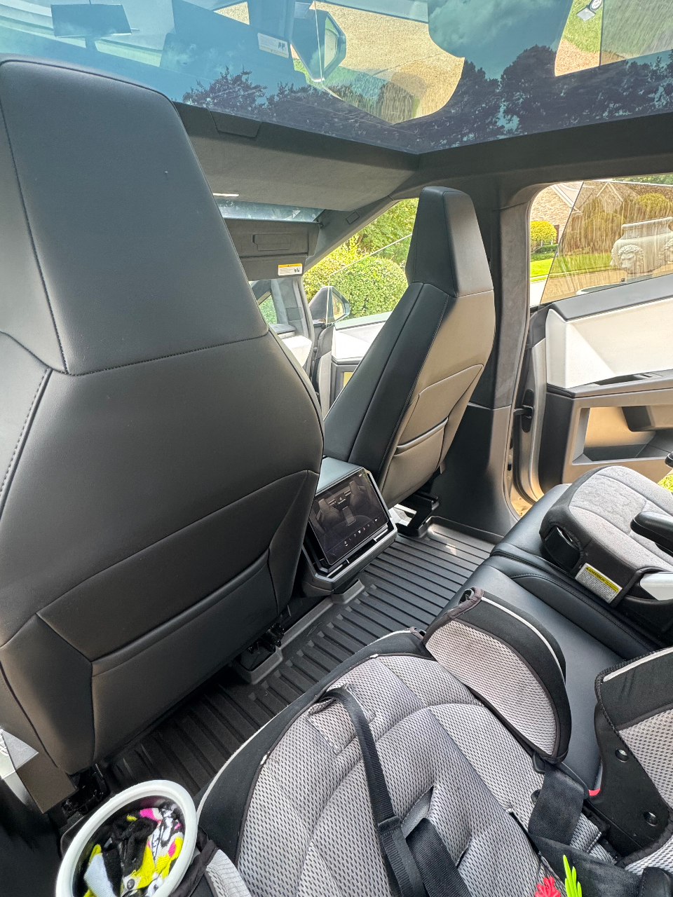 TESLA CYBERTRUCK CYBERBEAST - 10