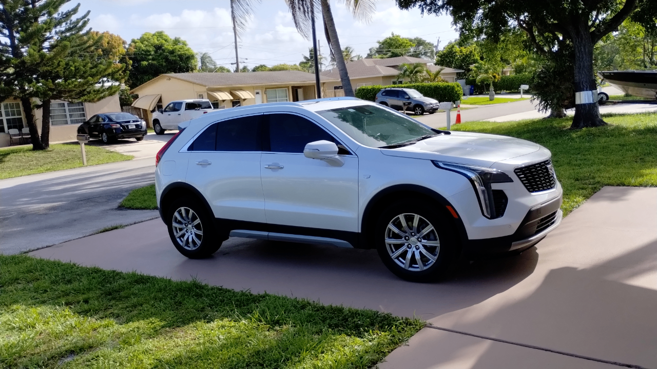 2022 Cadillac XT4 PREMIUM LUXURY 照片 1