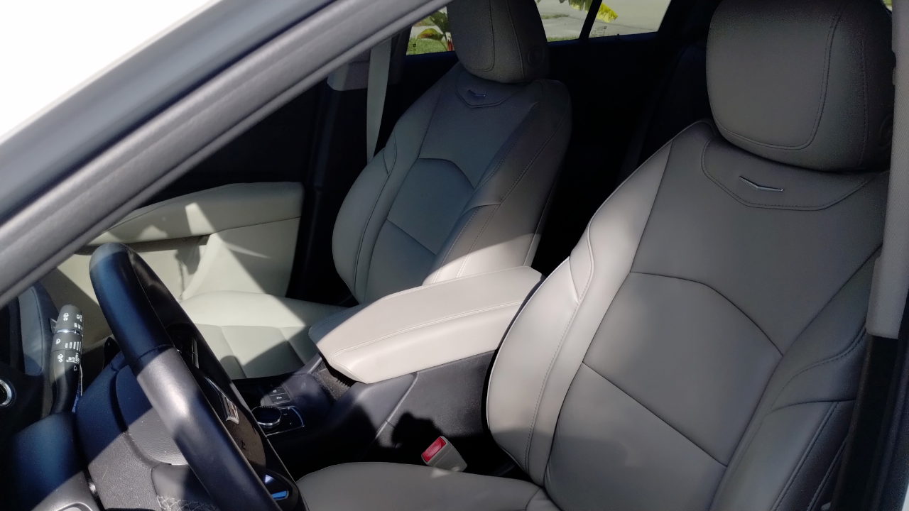 2022 Cadillac XT4 PREMIUM LUXURY 照片 5