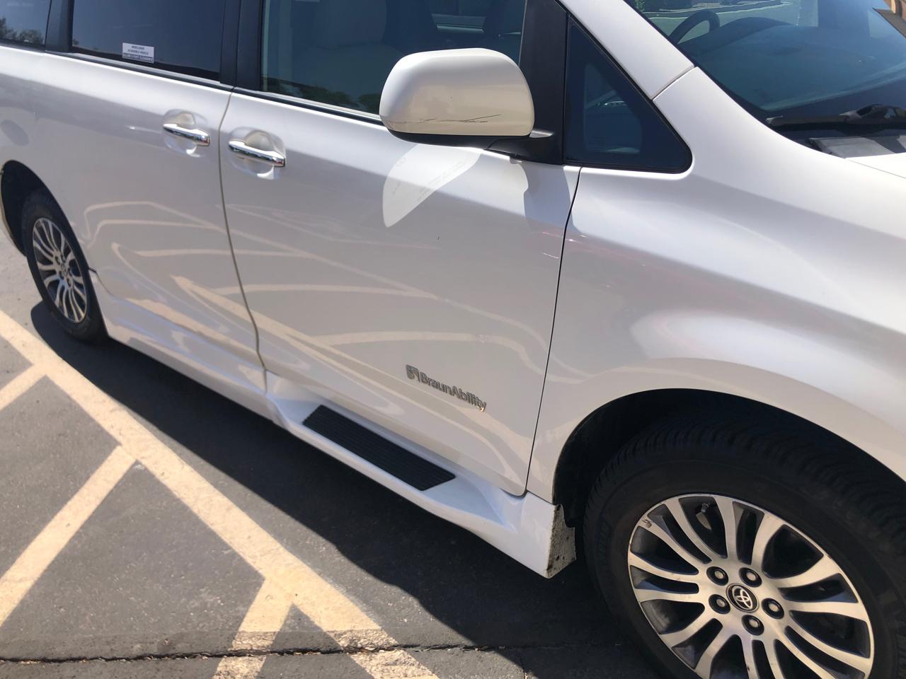 صورة مصغرة 11 لـ 2020 Toyota SIENNA XLE