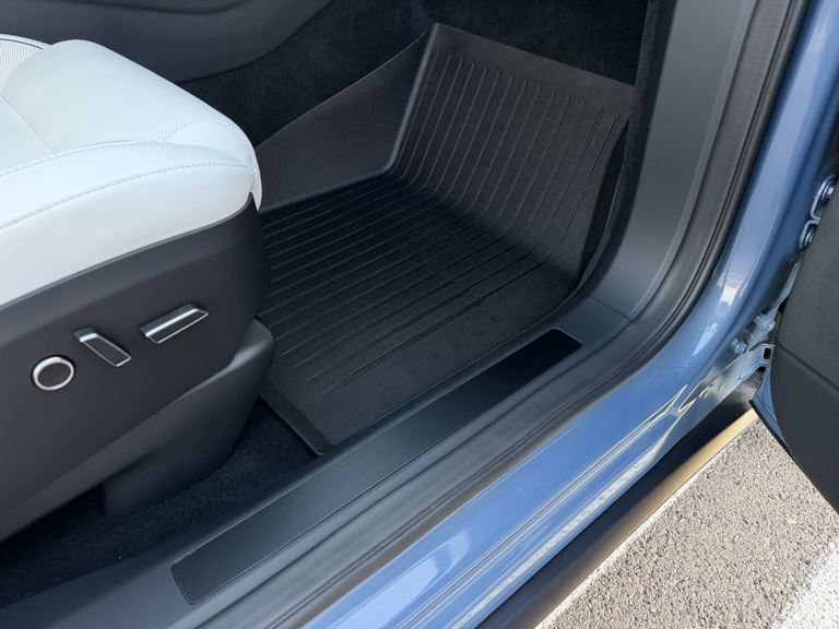 2026 Tesla MODEL X PLAID 缩略图 16