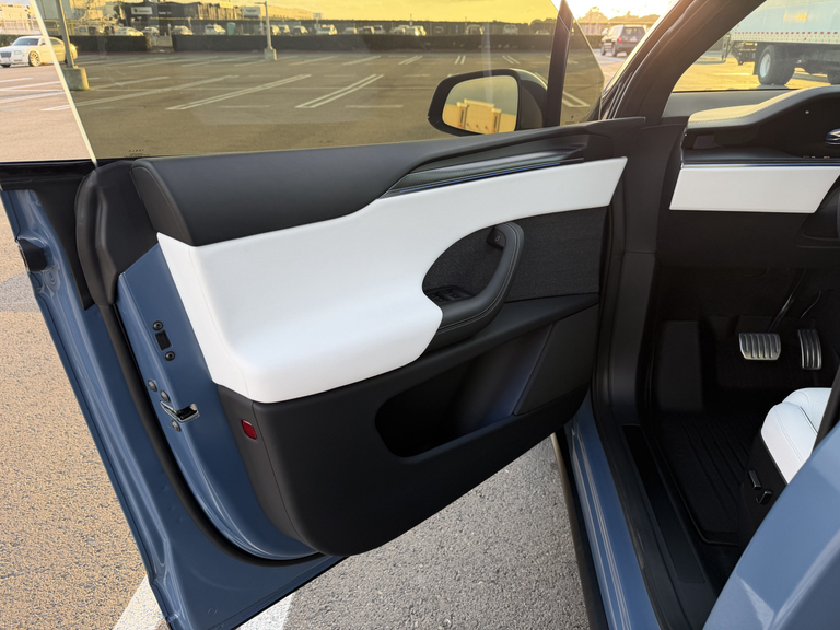 2026 Tesla MODEL X PLAID 缩略图 12