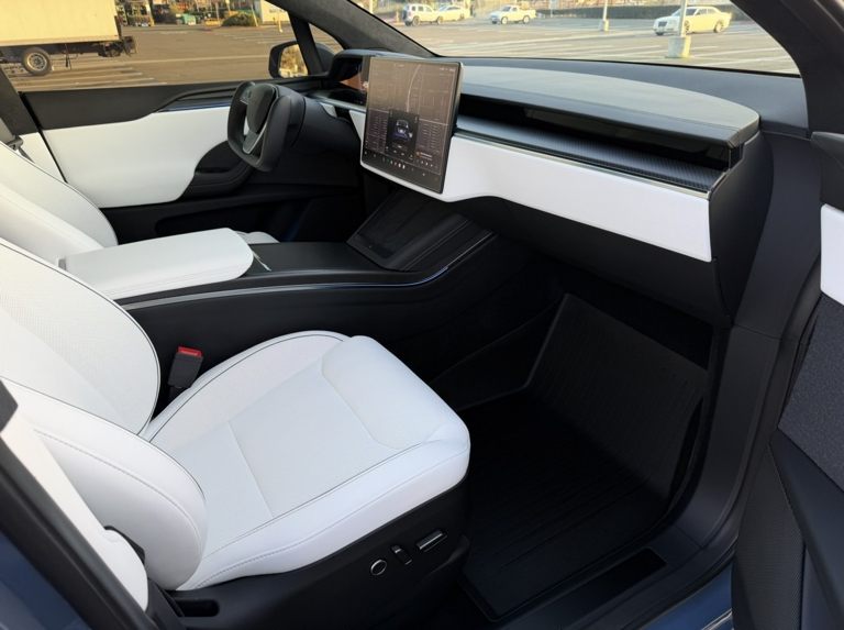 2026 Tesla MODEL X PLAID 缩略图 17